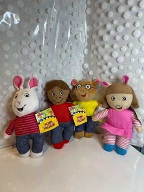 PBS Arthur plush doll bundle